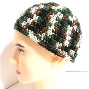 Camo Skull Cap Unisex Adult Camouflage Hat Handmade Crochet Hand Knit Cap NWT